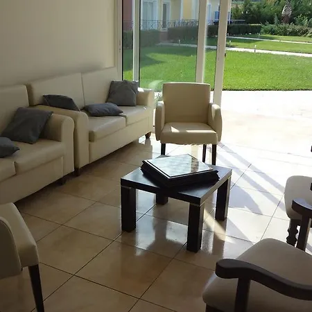 Aparthotel Kalloni Royal 3*